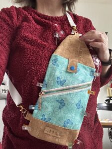 cross-body bag with outside zipper